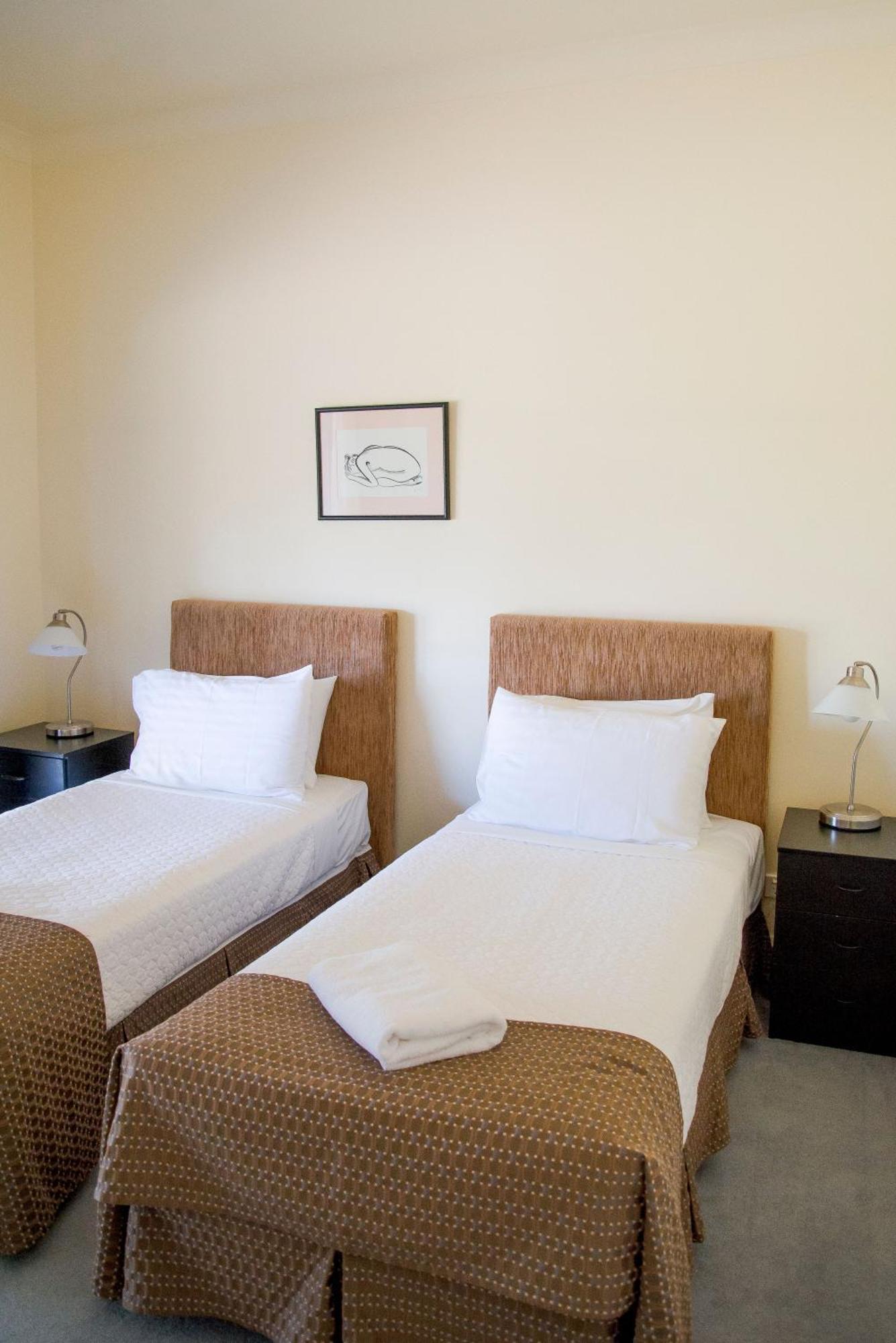 Tranquil Vale Vineyard Hotel Luskintyre Екстериор снимка