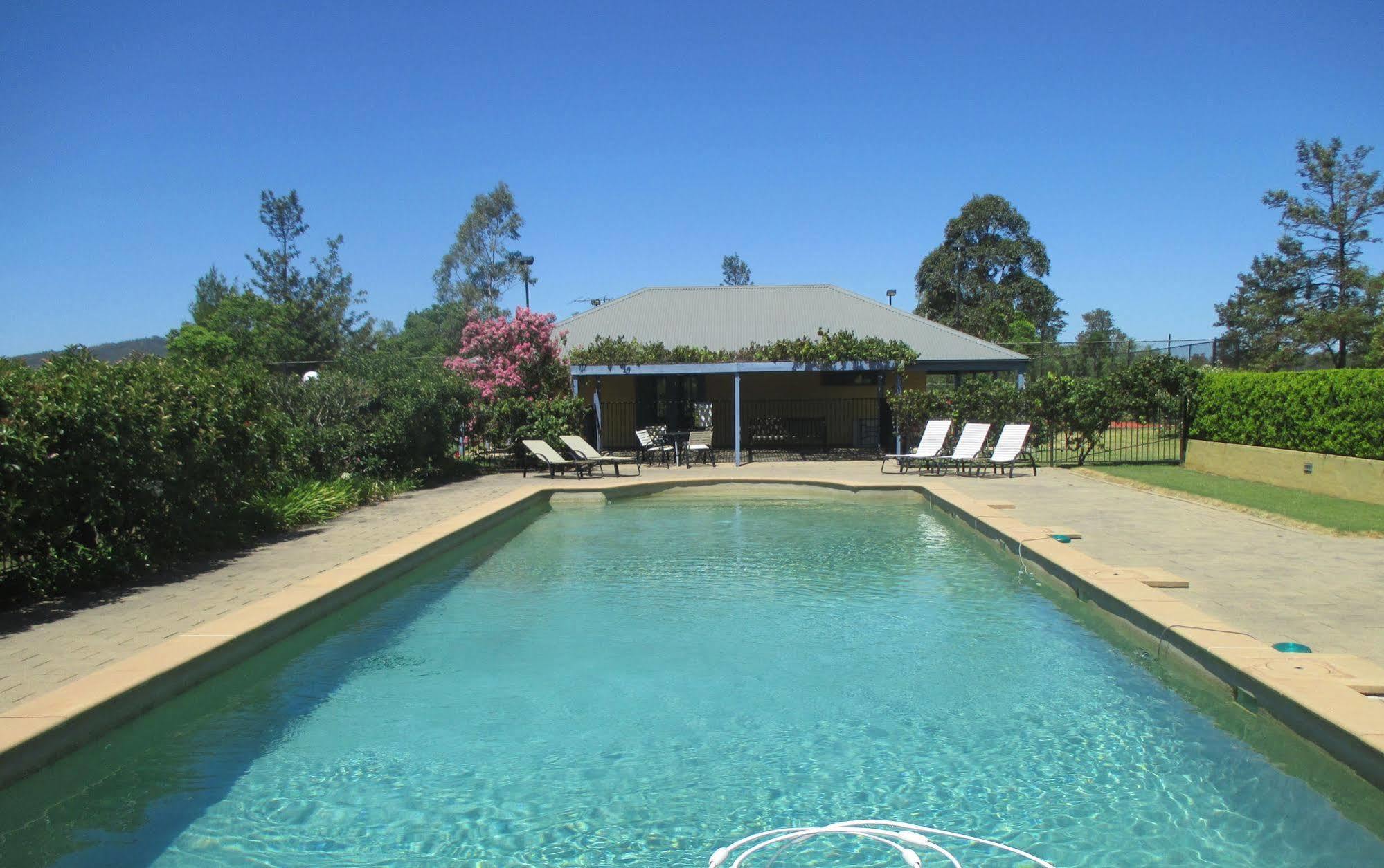 Tranquil Vale Vineyard Hotel Luskintyre Екстериор снимка